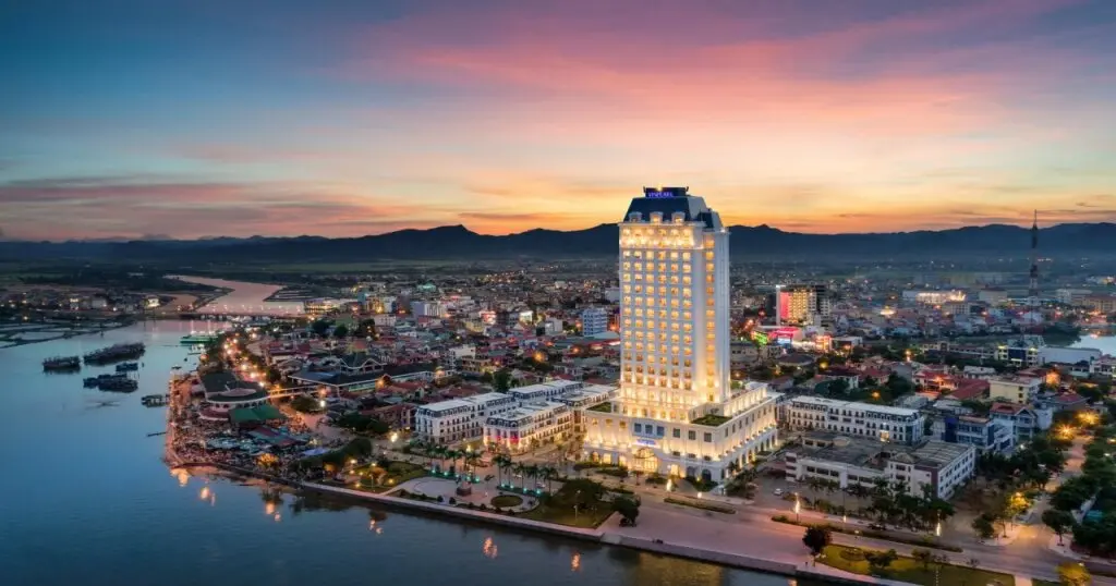 Донгхой: Melia Vinpearl Quang Binh