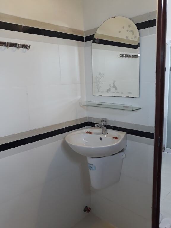 Суен Мок: Hotel Loi Sanh