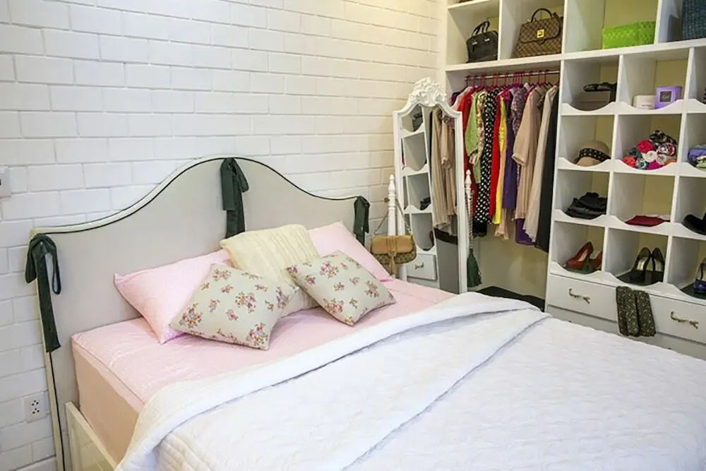 Хошимин: 1BR Victorian Apartment River View D7
