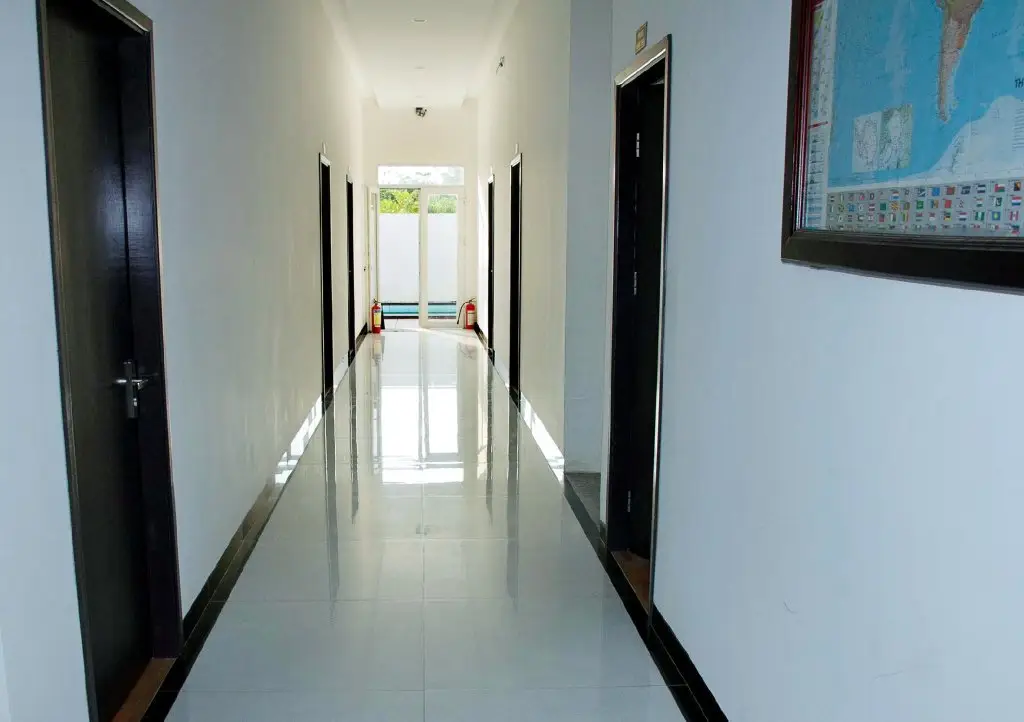 Ла-Джи: Dang Duy Hotel