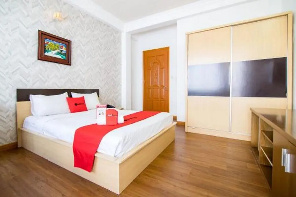 Хошимин: RedDoorz Quynh Giang near HIECC Tan Binh