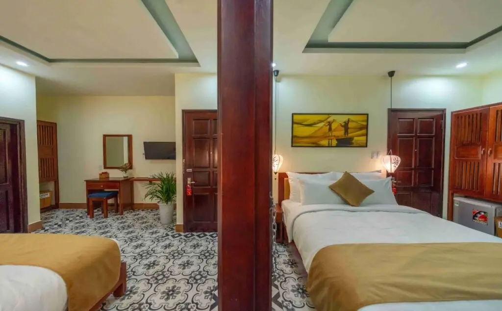 Хойан: The Lake Hoian Hotel