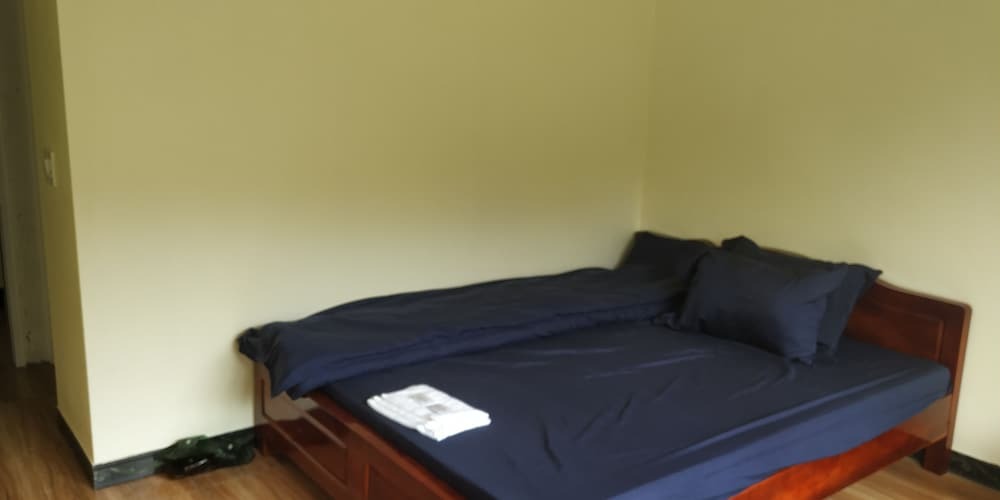 Донг Ван: CND Hostel