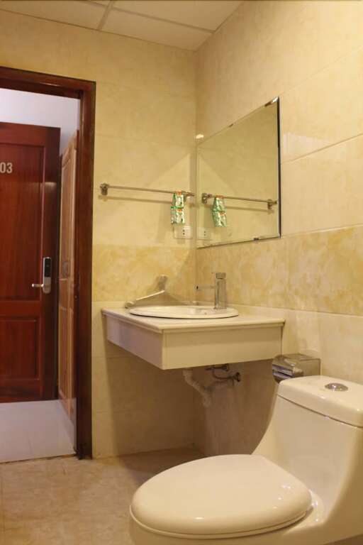 Шамшон: Cat Dai Loi Hotel