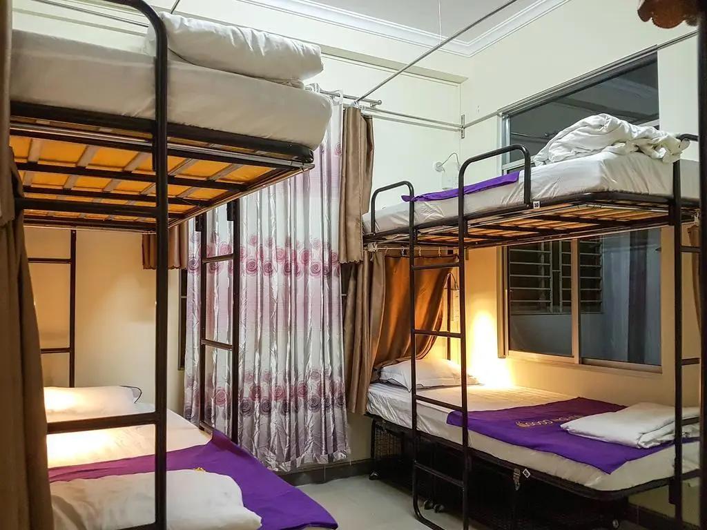 Нячанг: Backpack Abode Hostel