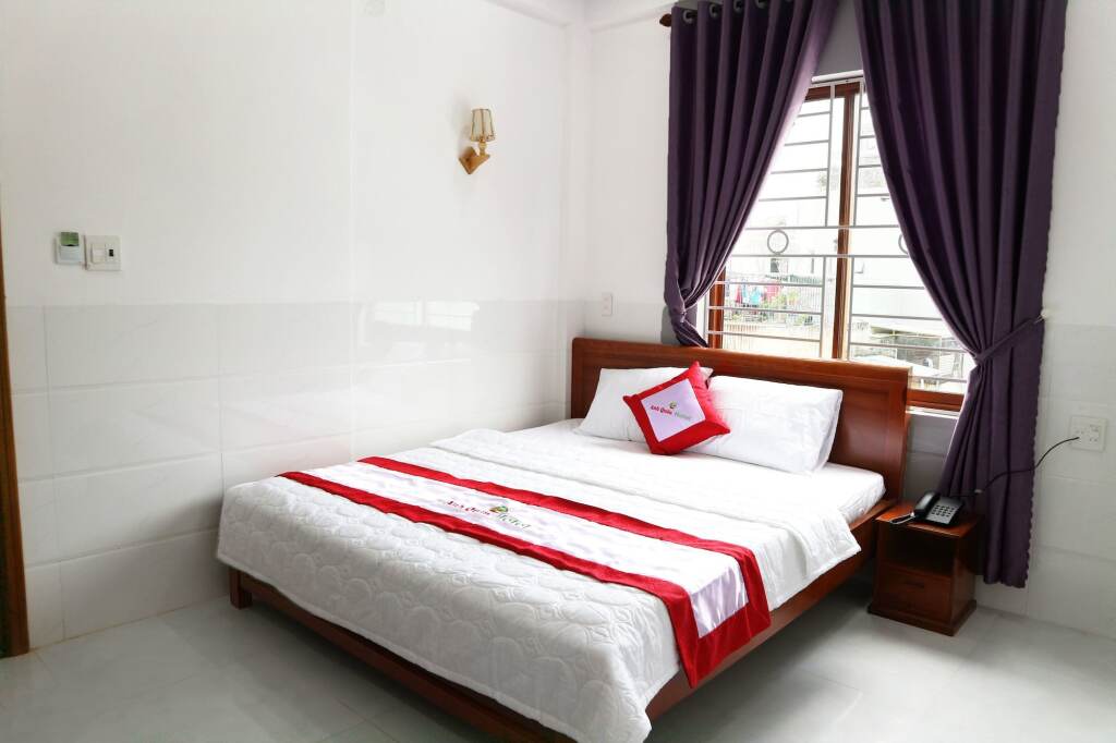 Куинён: Anh Quan Hotel