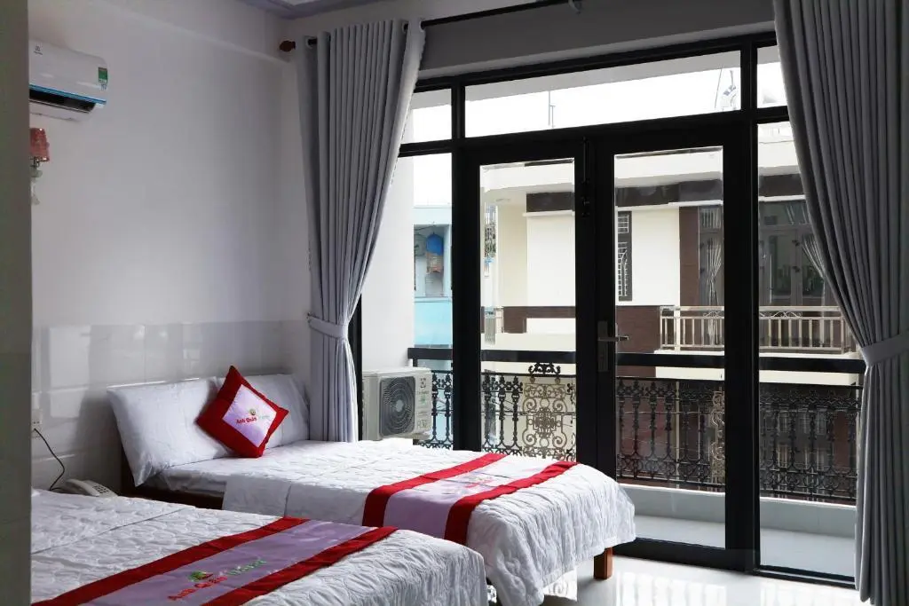 Куинён: Anh Quan Hotel