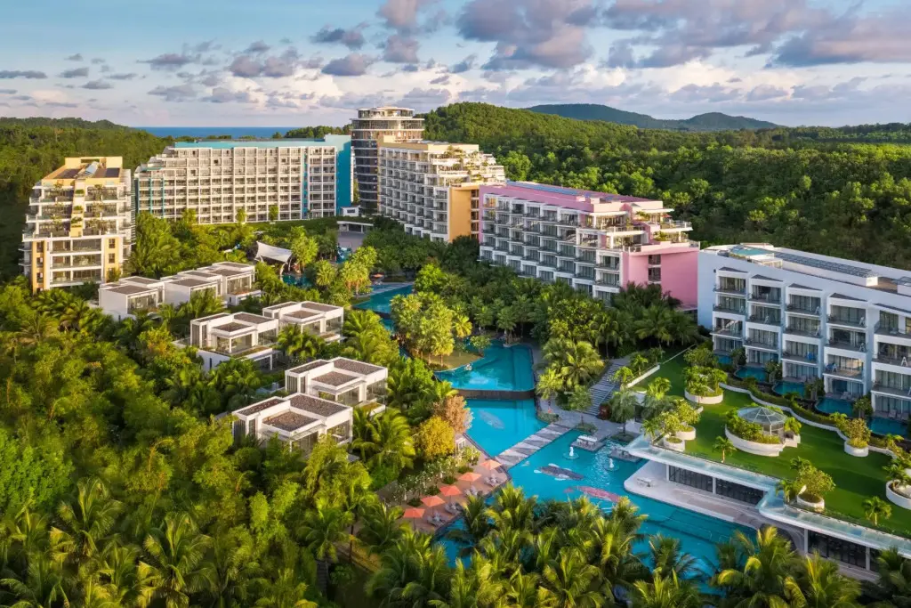 остров Фукуок: Курортный отель Premier Residences Phu Quoc Emerald Bay Managed by Accor