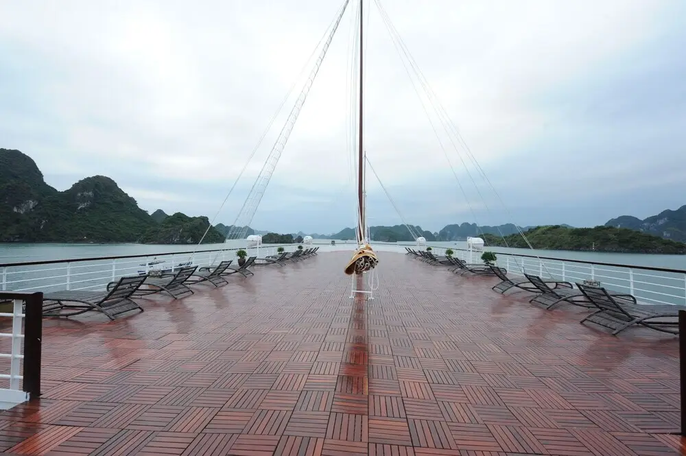 Пляж Tung Thu: Sealife Legend Cruises