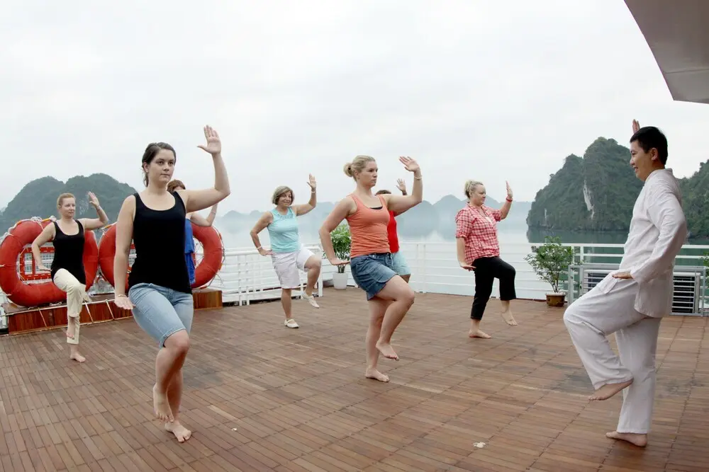 Пляж Tung Thu: Sealife Legend Cruises