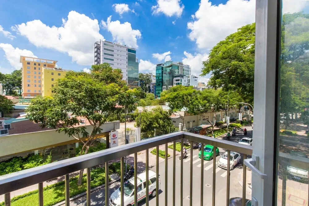 Хошимин: Cozrum Homes Truong Dinh