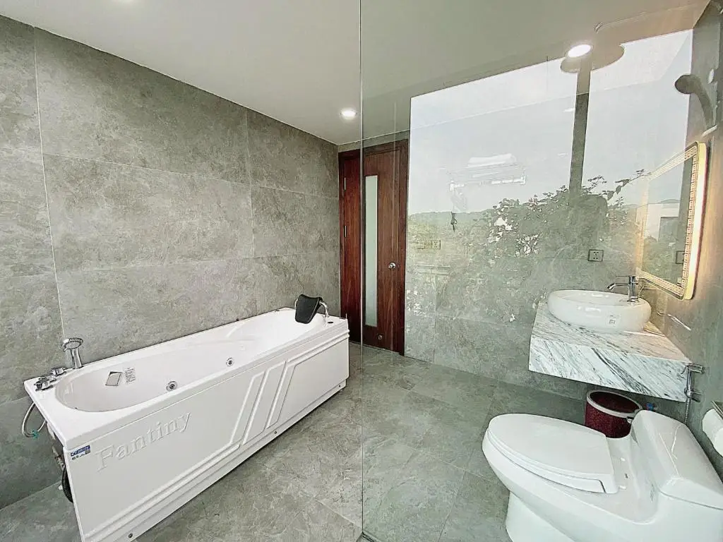 Нгок-Тхань: Villa CBT Flamingo Dai Lai