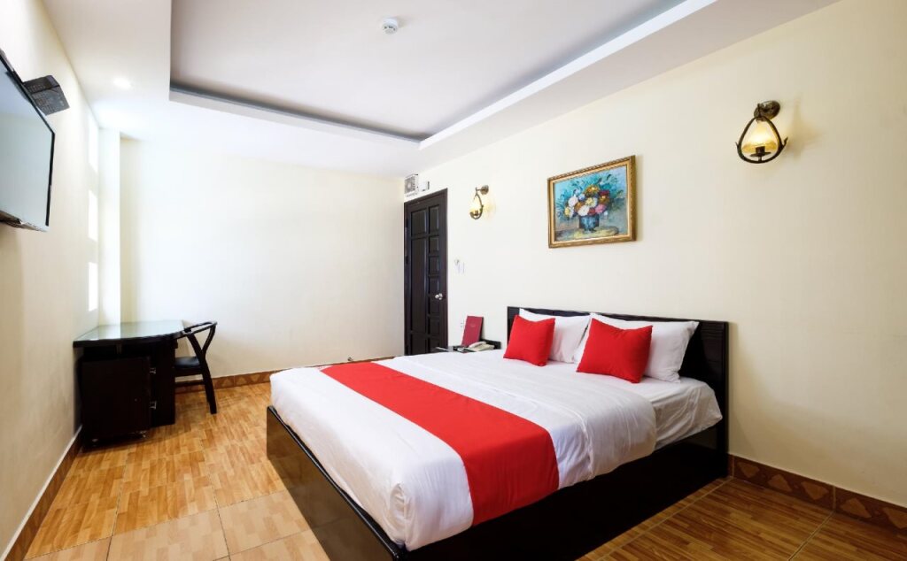 Дананг: Coop's Hotel & Apartments