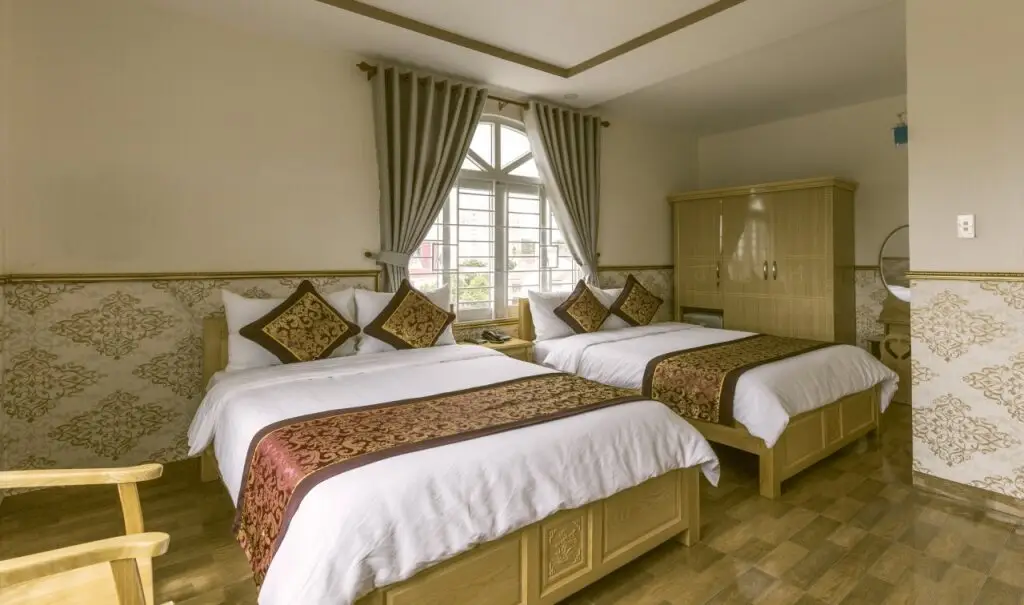 Буонматхуот: AEC Hotel Ban Me