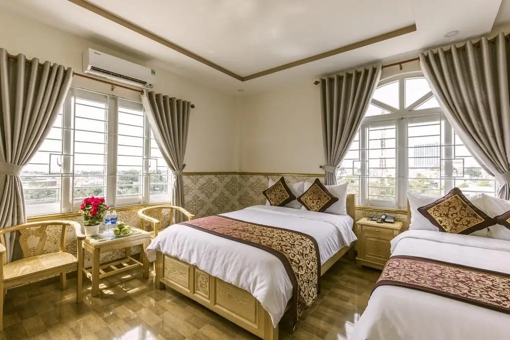Буонматхуот: AEC Hotel Ban Me