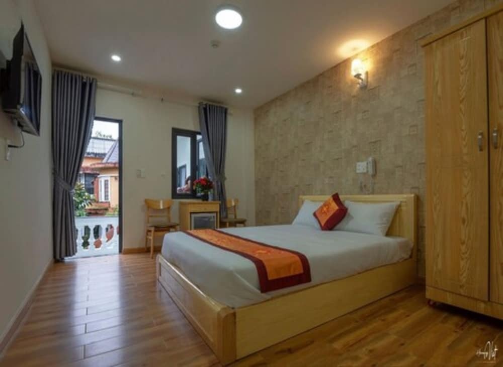 Далат: Dalat Hoa Nang Hotel
