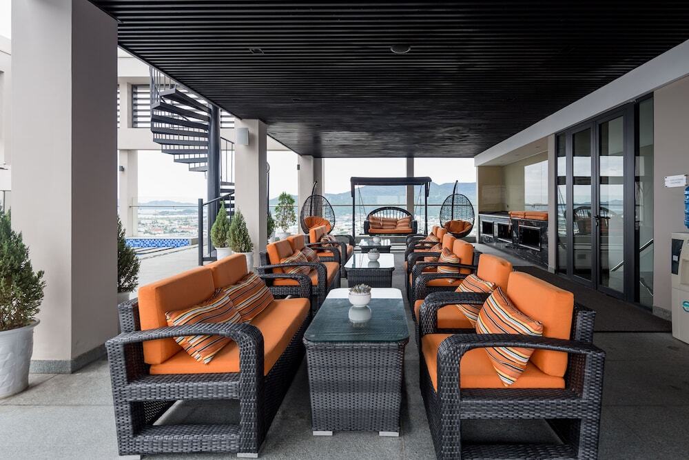 Дананг: Johnny's Luxury Apartments