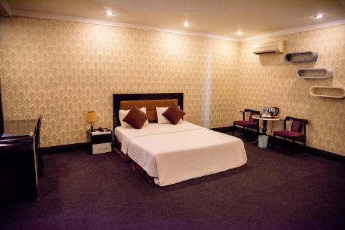 Биен-Хоа: Ha Trinh Hotel