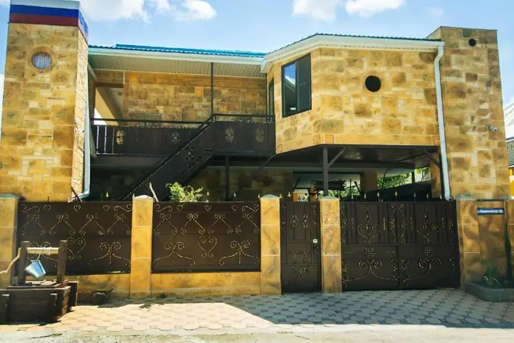 Кабардинка: Svyaz Vremyon Guest house