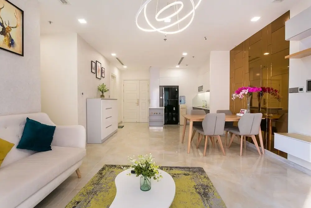 Хошимин: Vinhomes Golden River P'House