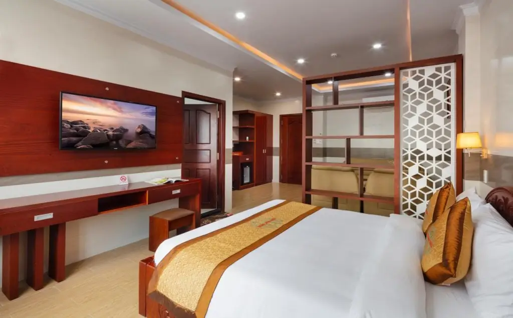 Phuc Ngoc Hotel — фото 1