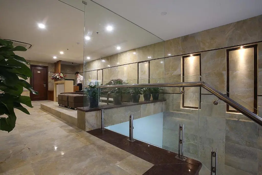 Ханой: London Hotel & Apartment