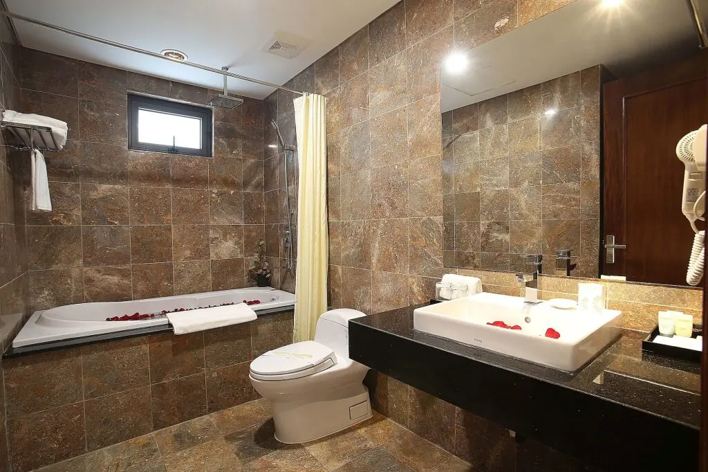 Ханой: London Hotel & Apartment
