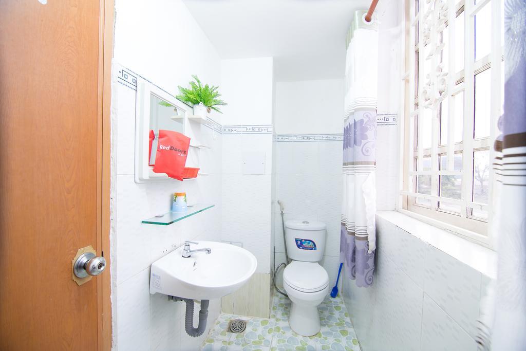 Хошимин: RedDoorz near Tan Son Nhat Airport 3
