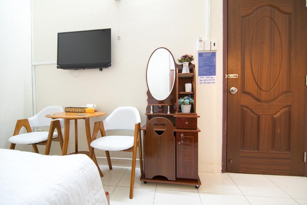 Хошимин: RedDoorz near Tan Son Nhat Airport 3