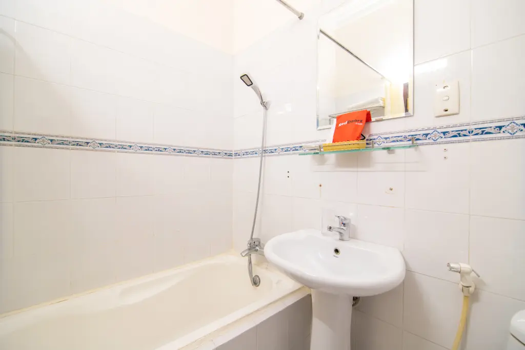 Хошимин: Tan Hoang Long Hotel ex. Reddoorz Plus Near Nowzone Plaza