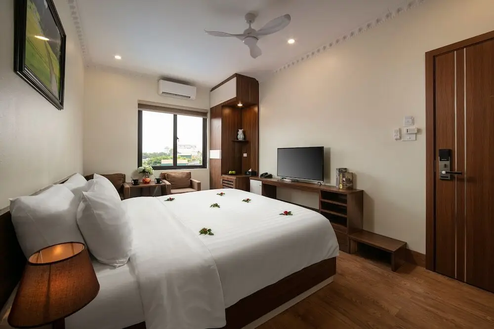 Хоа Лу: Tam Coc Holiday Hotel & Villa