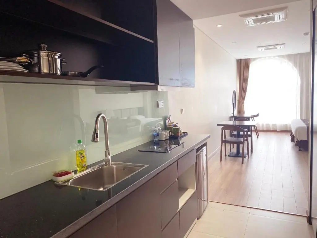 Хаулок: Dai Viet Hotel