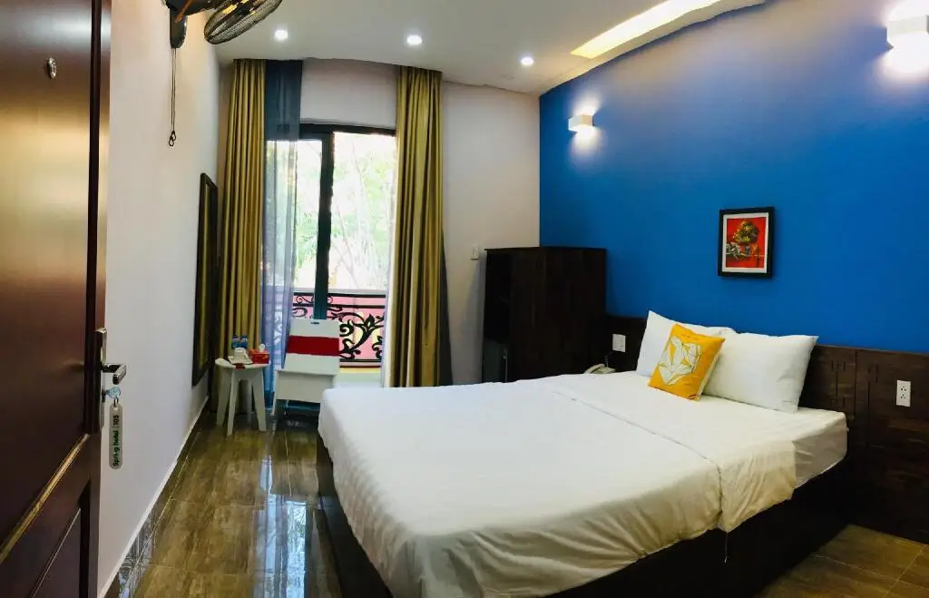 Пляж Thuan An: Spring Hotel
