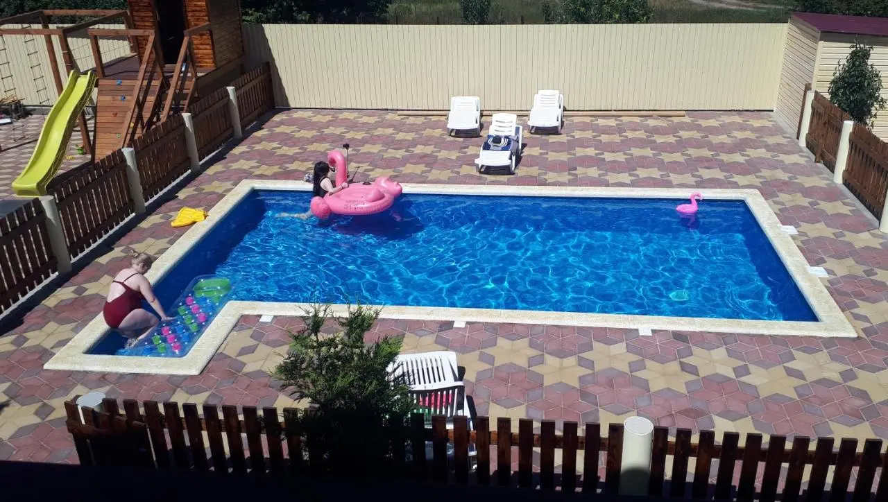 Кучугуры: Guest house Pharaon