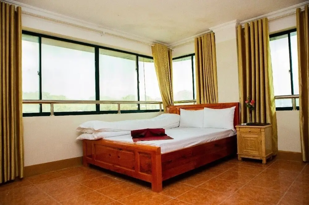 Шонла: Phong Lan Hotel