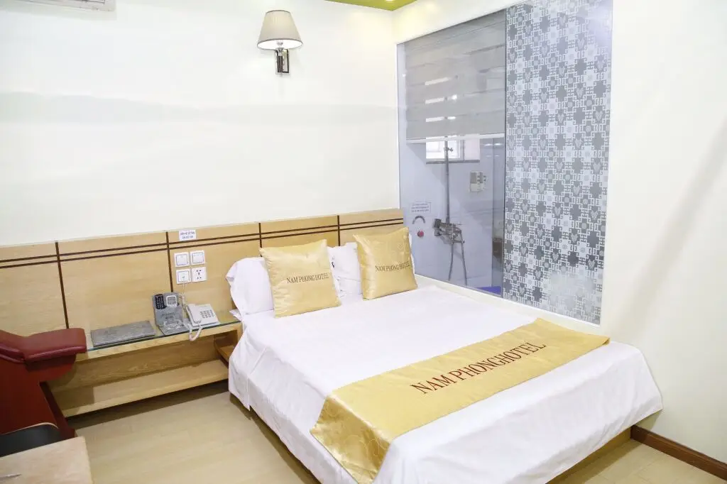 Хайфон: Nam Phong Hotel