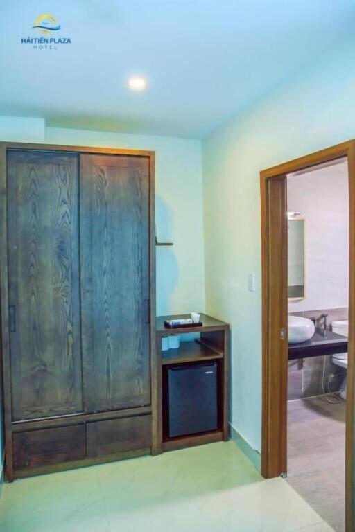 Хаулок: Hai Tien Plaza Hotel