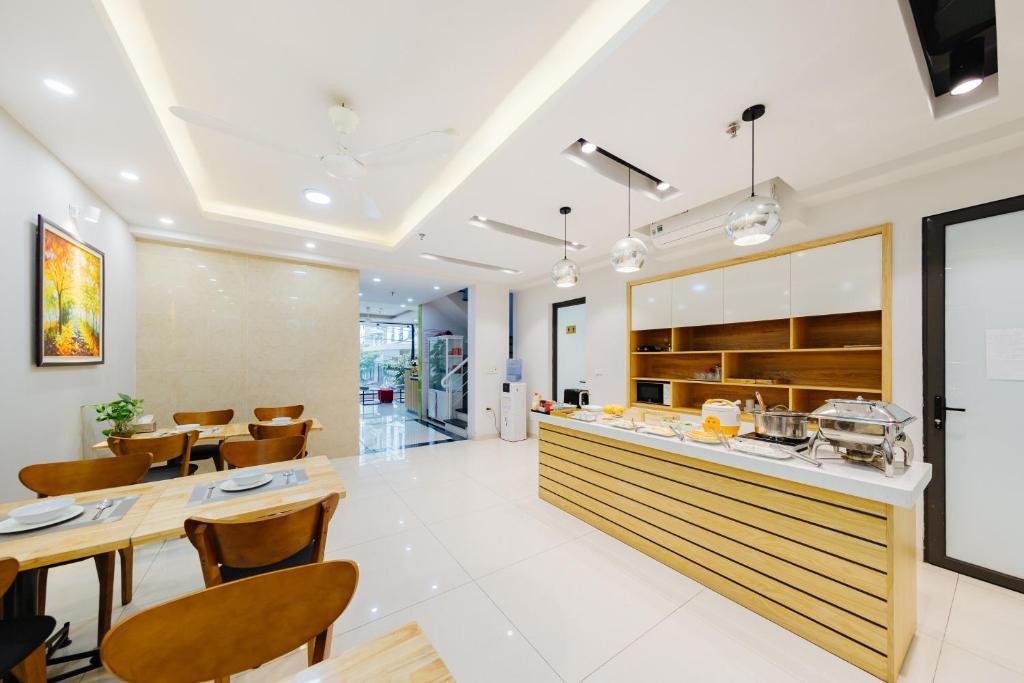 Бакнинь: Hana 2 Apartment & Hotel Bac Ninh