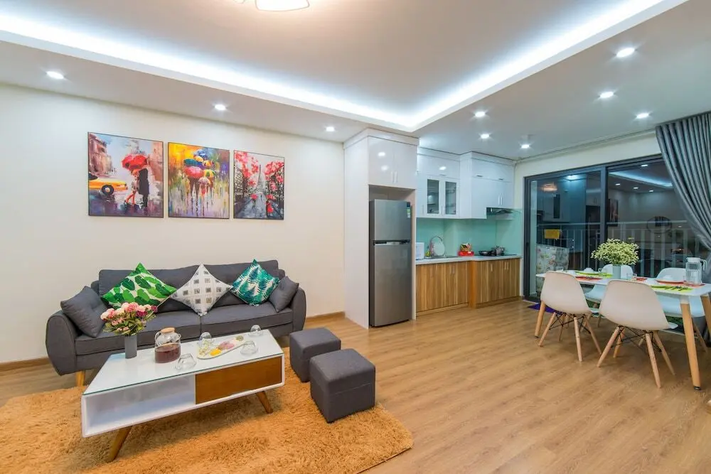 Ханой: 2 Bedroom Apartment With City View