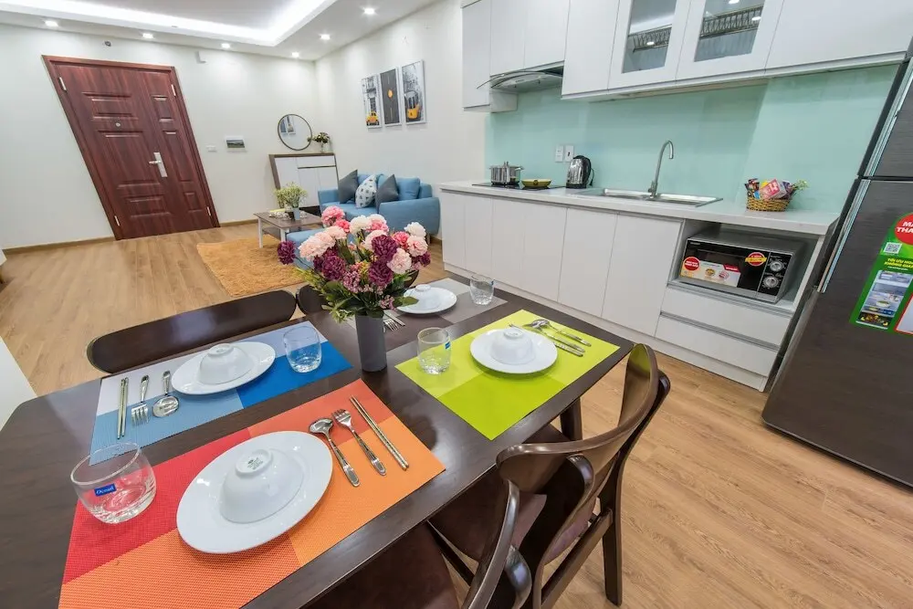 Ханой: 2 Bedroom Apartment With City View