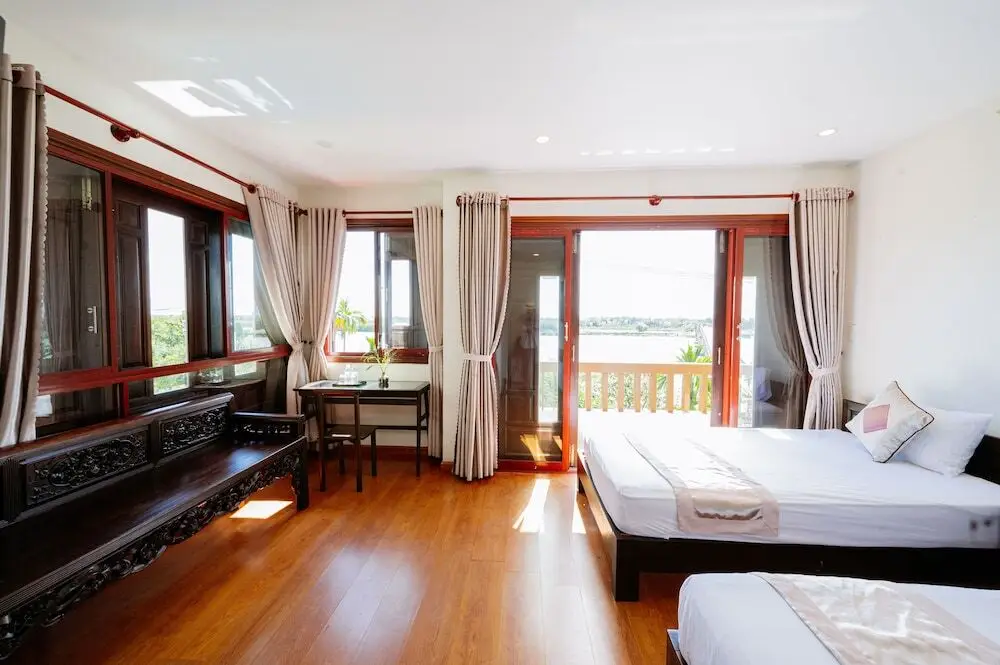 Хойан: B'Lan Riverside Villa
