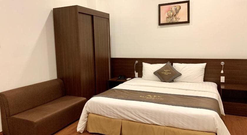 Буонматхуот: Bazan Xanh Hotel