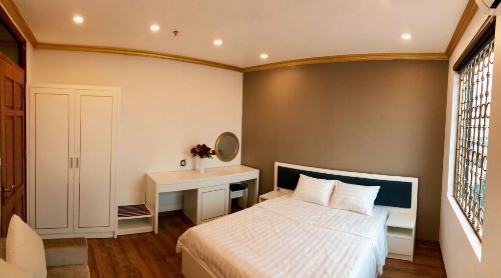 Ханой: Honeymoon Hotel and Apartment