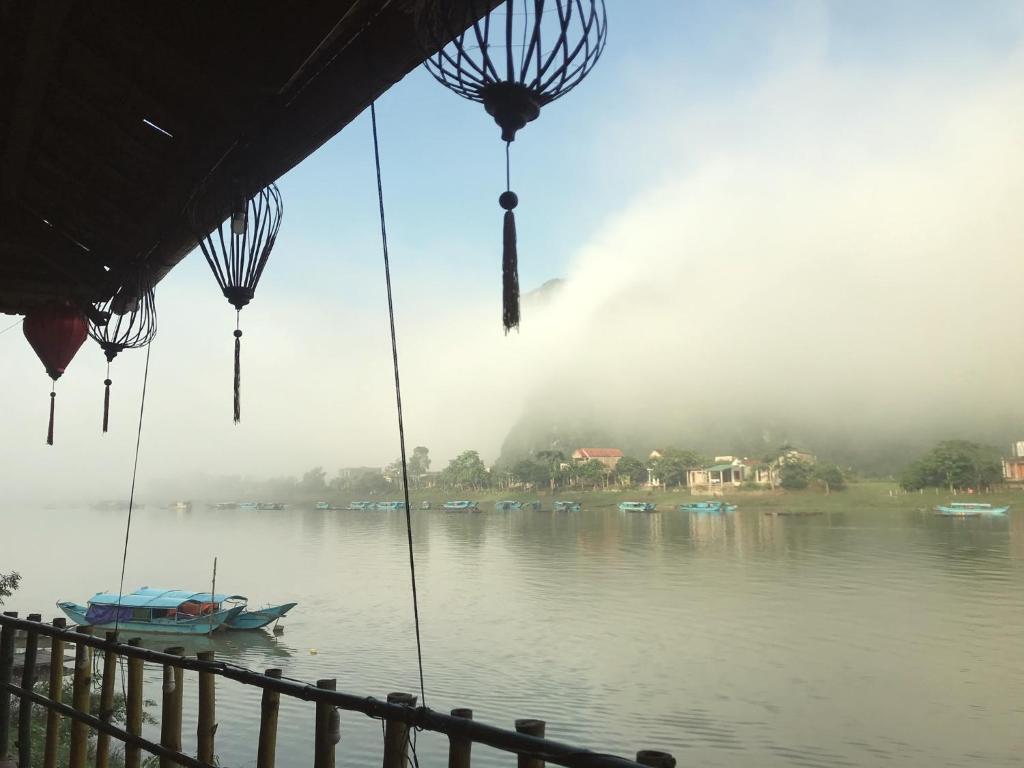 Фонг Ня: Phong Nha Coco House