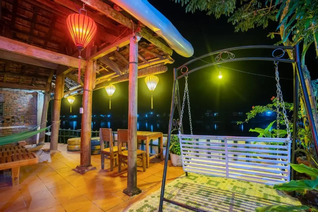 Фонг Ня: Phong Nha Coco House