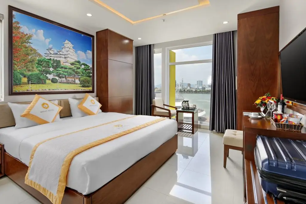 Дананг: Merry Hotel