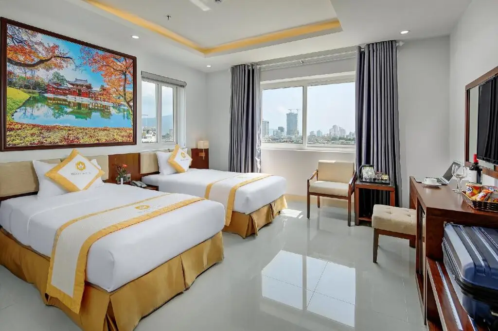 Дананг: Merry Hotel