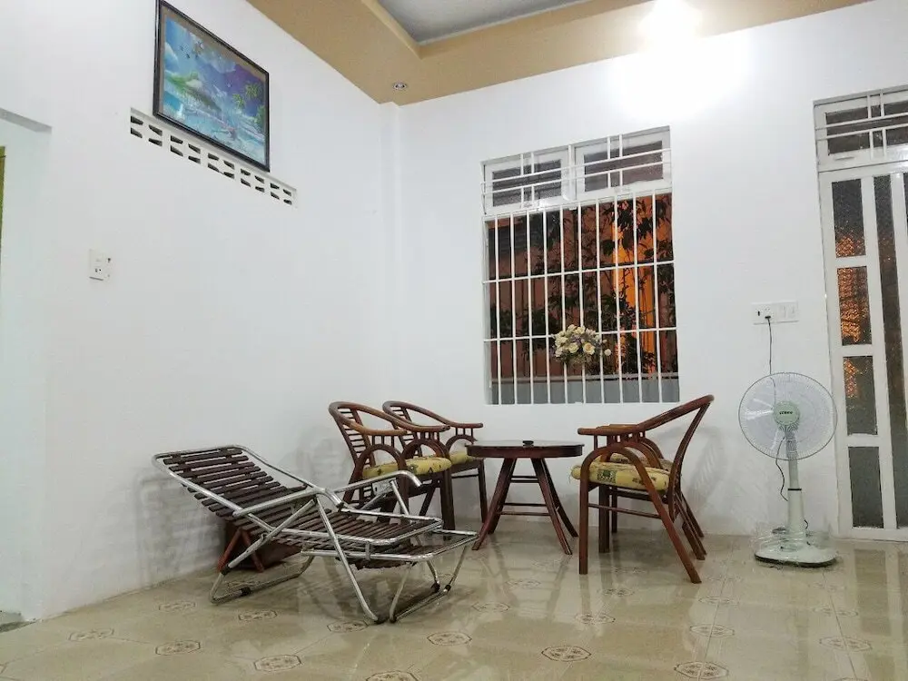 Нячанг: Abosutoku Nha Trang