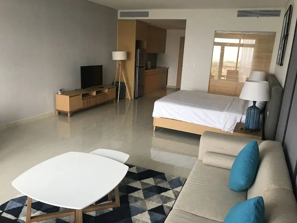 Дананг: Sea View Apartment Danang Living