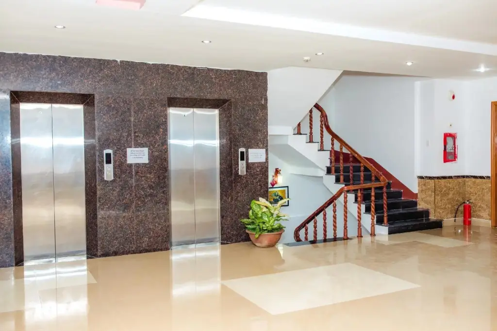 Контум: Hoang Van Hotel